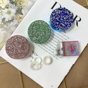 BLING BLING SMALL DIAMOND DESIGN LENS CASE SET